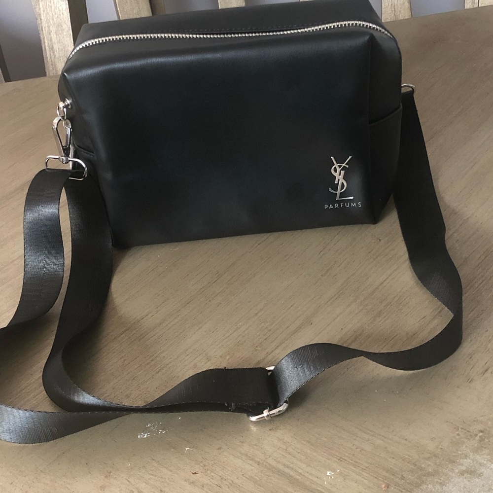 - Yves Saint Laurent YSL Black zip close Toiletries Bag  in to crossbody b… - Picture 5 of 12